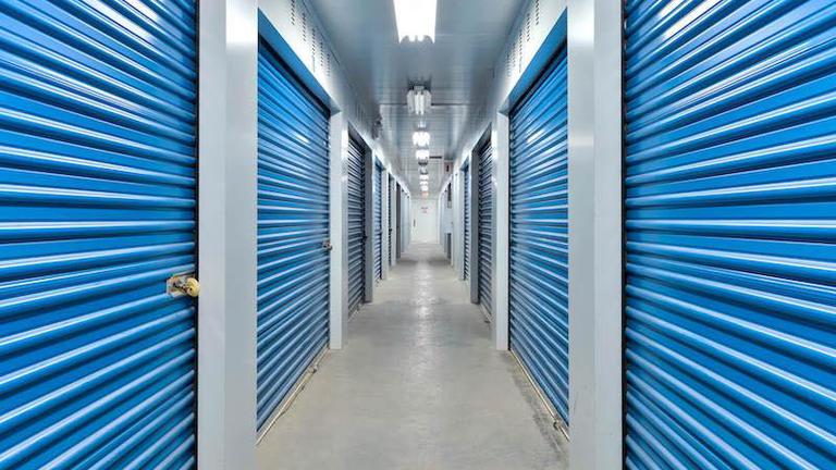 Vaudreuil-Dorion Storage @ 2150 Rue Chicoine ✓ 4 Weeks Free