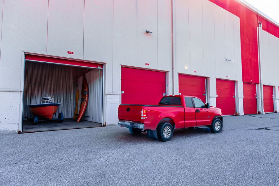Drive-Up Storage for Canoes, Kayaks & Seadoos